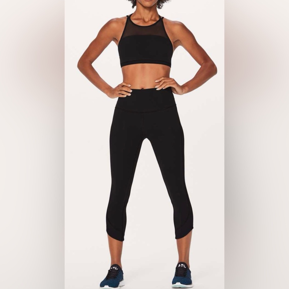 Vintage Lululemon Ready Set Go Crop in Black